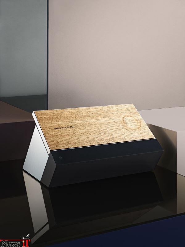 BeoSound_Moment_Front_Wood_Low_Res__2_.0