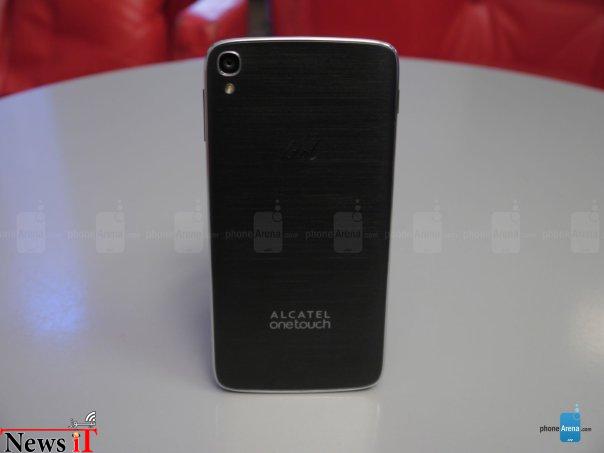 Alcatel-OneTouch-Idol-3-hands-on (10)