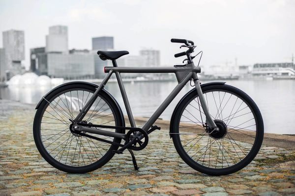 1-vanmoof-e-bike-1